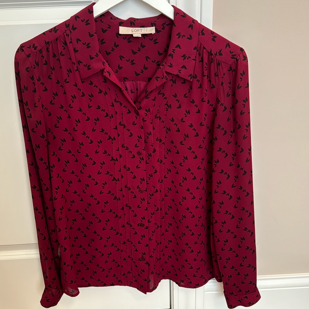 Loft Long Sleeve Button Down Blouse-size medium